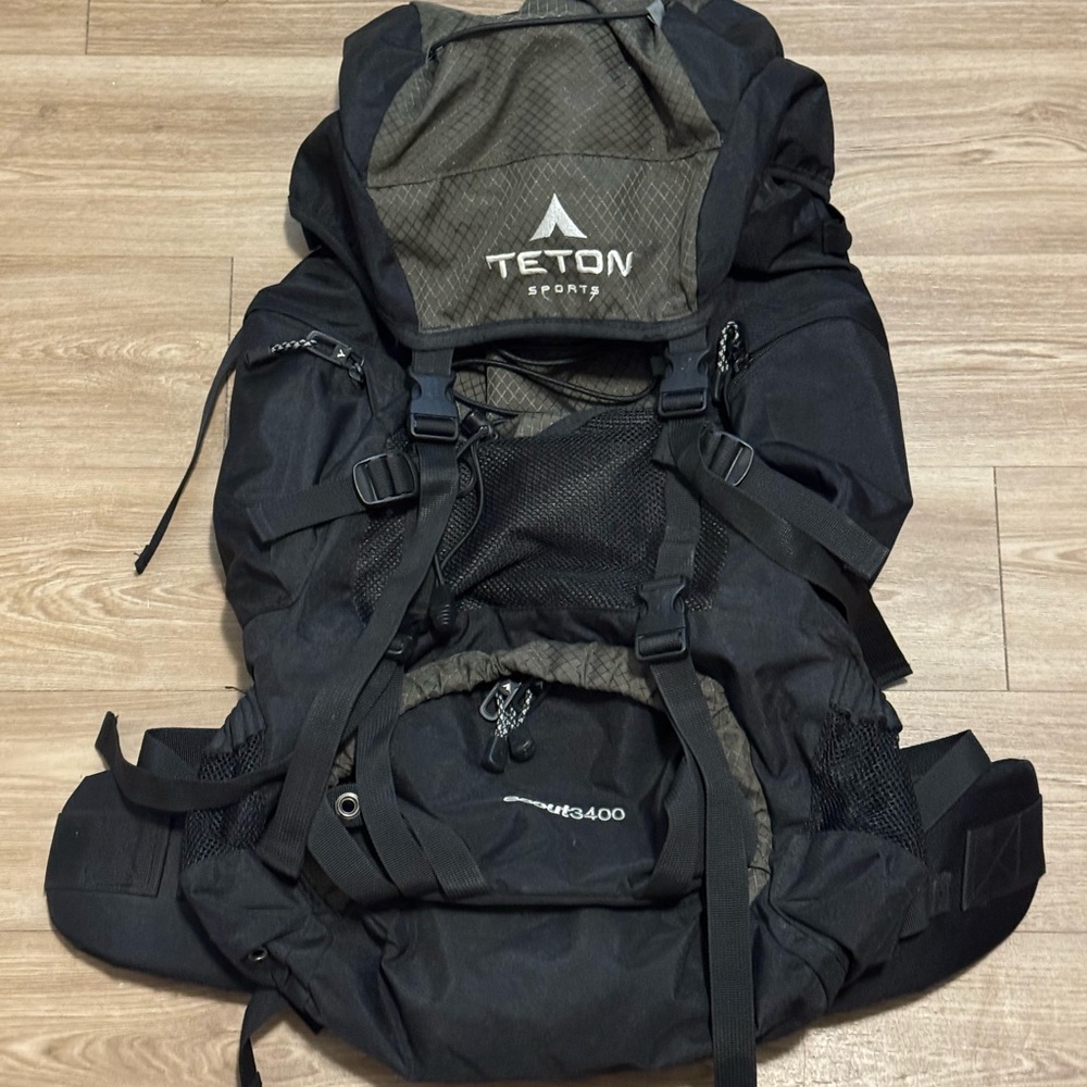 Teton Sports Scout 3400 Hiking Backpack Black & Green